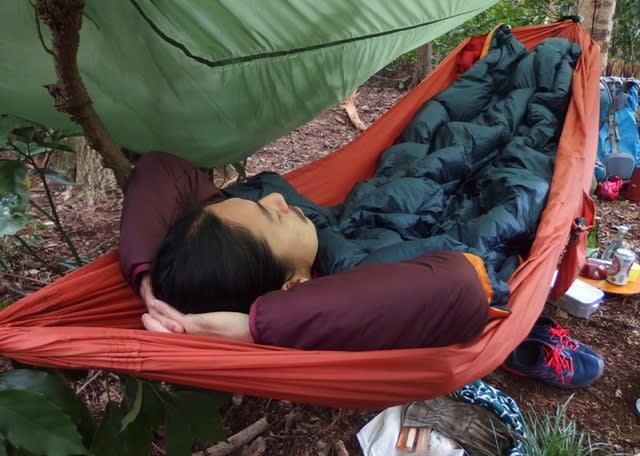 EXPED Hammock 集中講座 - その6 ハンモックで泊まる - 凌 手記