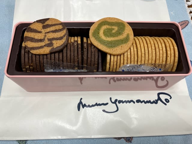 千代田区一番町の｢山本道子の店｣でマーブルクッキーを買う