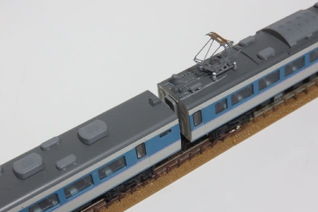 ひとまず、まとまる KATO#10-426 189系「あずさ」の色差し - 鉄道模型・色差し三昧