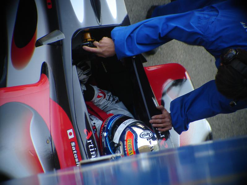 arting RACING TEAM with IMPUL ＃1 本山哲 - 普通。日本の常識