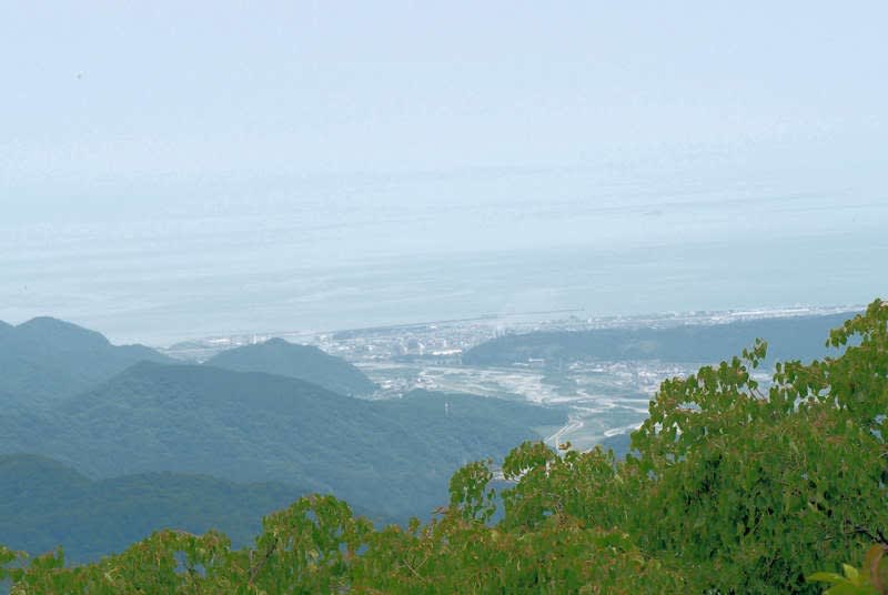 海川山 Kawa-no-sankeimichi (Kumano-gawa River) | | VISIT HIGASHI KISHU