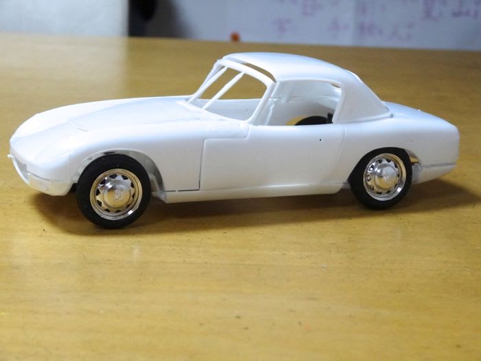1/20 BANDAI/KOGURE LOTUS ELAN 製作開始 - sportscar graphic