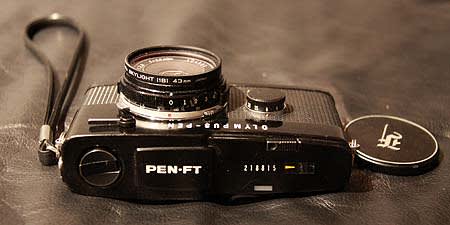 ブラックペンFTとパンケーキ(E.Zuiko Auto-S 38mm F2.8 ブラックペンFTとパンケーキ(E.Zuiko Auto-S 38mm F2.8