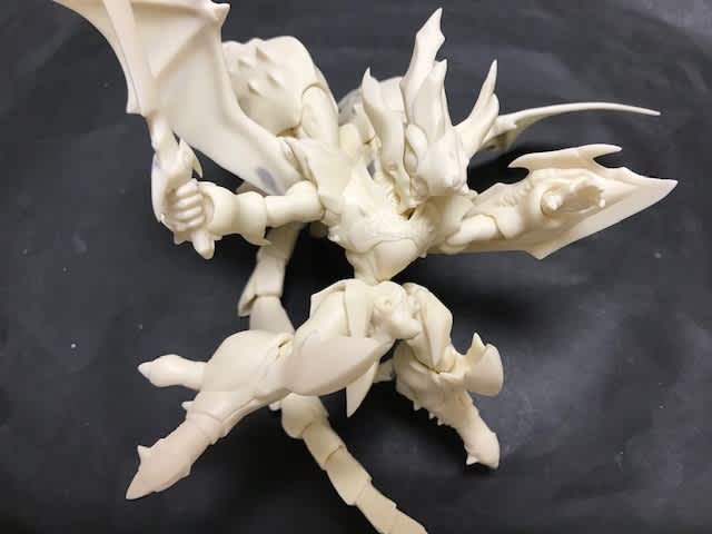 ディフォルメ ズワウス（ガレージキット）を作る - 部長職のお仕事