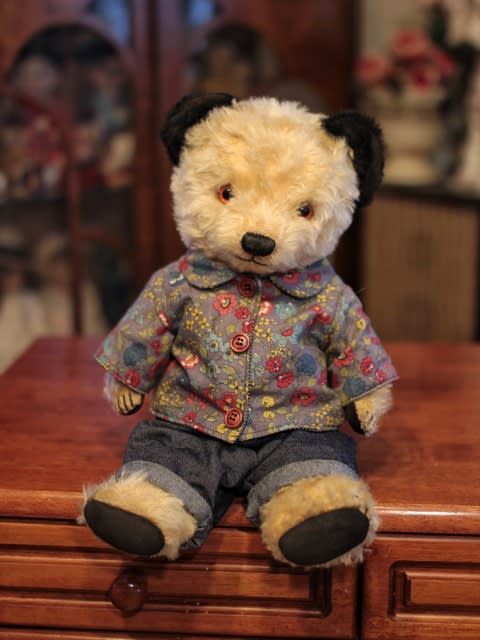 人気定番 オーダーメイド 耳黒のクラシックベアちゃん - KEITA BEAR ぬいぐるみ