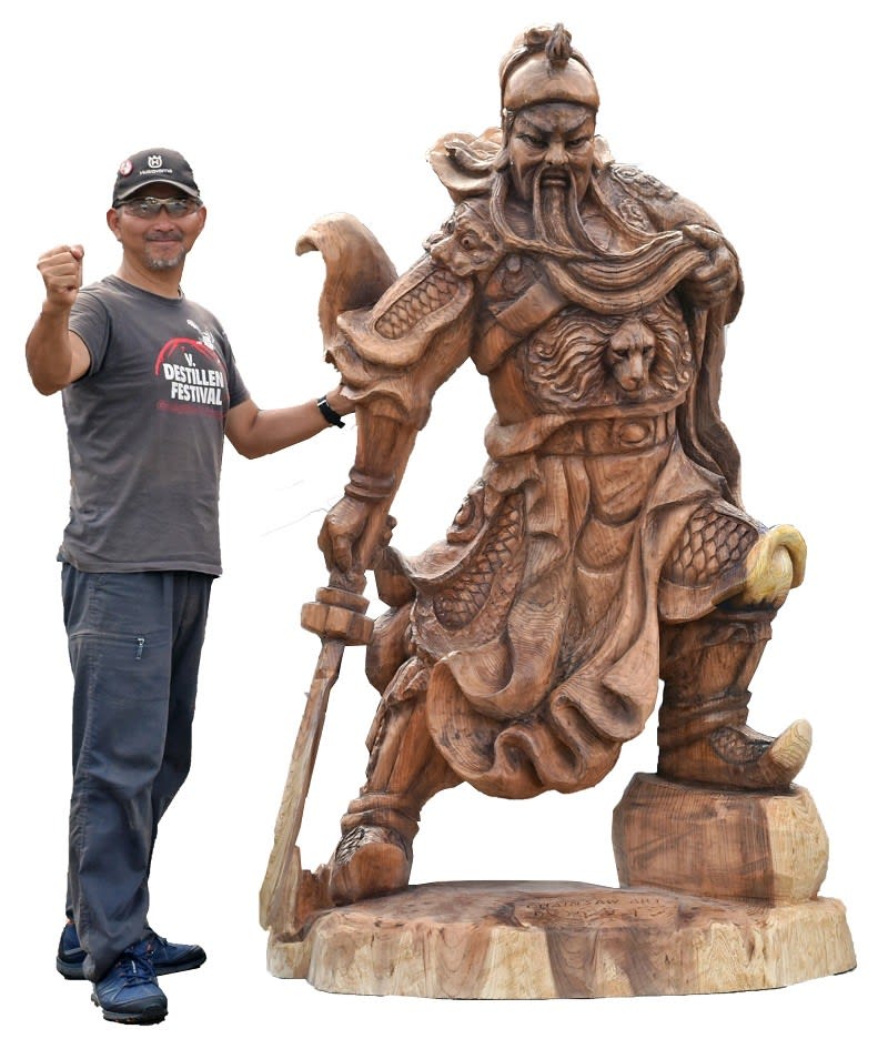 関羽像 28×17×48（関羽殿キター！全長58メートル、重さ1320トン