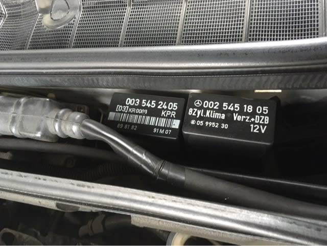 超熱 ベンツ Sクラス W126 500SE 420SEL 560SEL 560SEC 燃料ポンプリレー フューエルポンプリレー 0035452505 