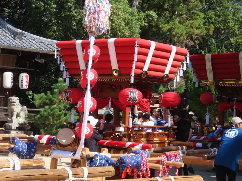小泉神社の秋祭り - 奈良のむし探検