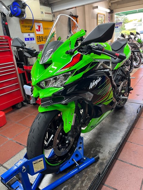 グランドホールセール 2023/10/10◇早くもご成約！(*'▽')！2024「Ninja バイク屋まさやんの「できるだけ日記」 - SE」♪ ZX-25R パーツ