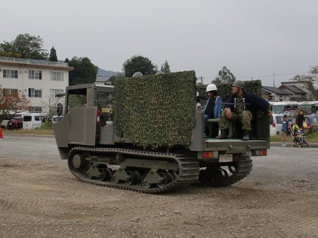 チョロQ 陸上自衛隊73式小型トラック 2台 防衛庁.自衛隊50