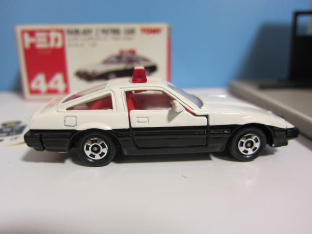 【冬バーゲン★】 フェアレディZ トミカ 44-4 300ZX ドリーム - パトロールカー 特撮
