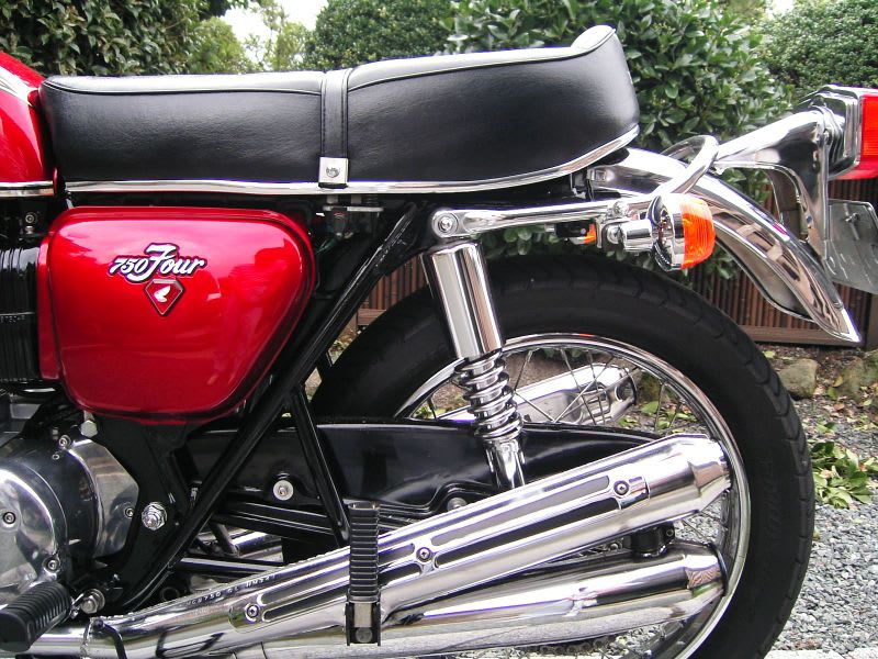 CB750 Four K4 IKON（アイコン）リアショック 取り付け 記