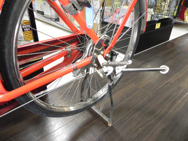 郵便局払下げ 真っ赤な自転車入荷しました! - リサイクル 郵便局払下げ 真っ赤な自転車入荷しました! - リサイクル
