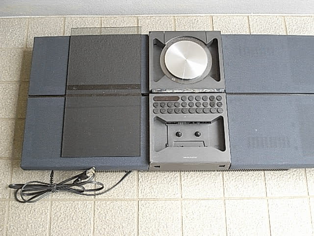 B&O (Bang & Olufsen), Beosound Century - テレビ修理-頑固親父 B&O (Bang & Olufsen), Beosound Century - テレビ修理-頑固親父