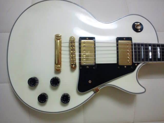 Gibson レスポールカスタム（AW） - ハードロックを奏でよ！！