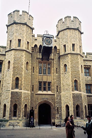 The Tower of London - The Official Guidebook Published by