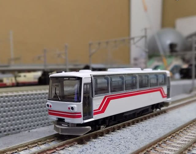 TOMIXの2624 富士重工LE-Car Ⅱを見る - MRFC村井