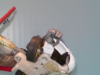 TFカーロボット デラックスクラス スーパーワイルドライドを