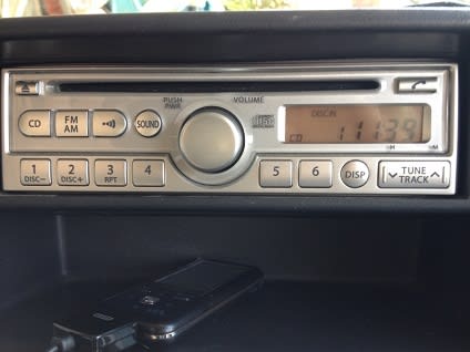 カーオーディオ 難し CD FM AM デッキ スズキ 純正 オーディオ