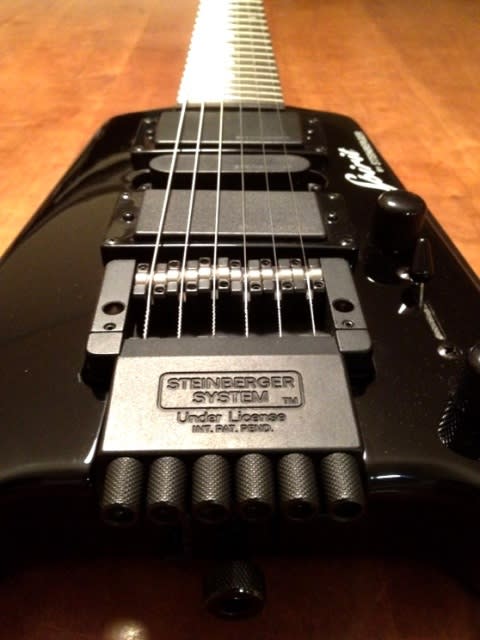 Steinberger GT-PRO Deluxe - Guitars On Broadway Steinberger GT-PRO Deluxe - Guitars On Broadway