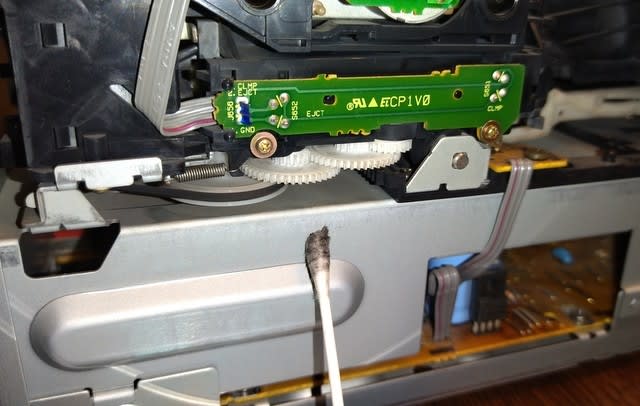 2年前に修理した多連装CDプレーヤーPD-F25の整備 - 逆風に抗し 2年前に修理した多連装CDプレーヤーPD-F25の整備 - 逆風に抗し