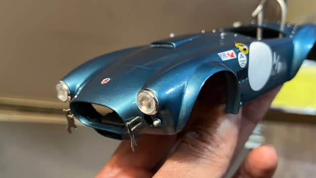 Amazon | 1:24 シェルビー コブラ 427 S/C に最適 1965 おもちゃ