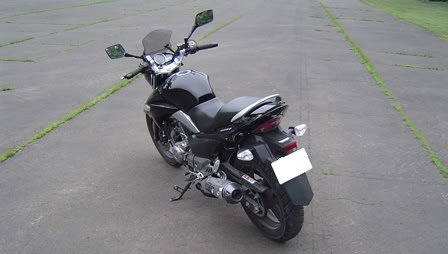 GSR250 Puig Screen（プーチスクリーン） 取付方法・画像など