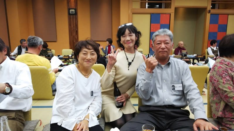 熟女同窓会集合写真 首都圏段戸会-首都圏岡崎高校同窓会ホームページ