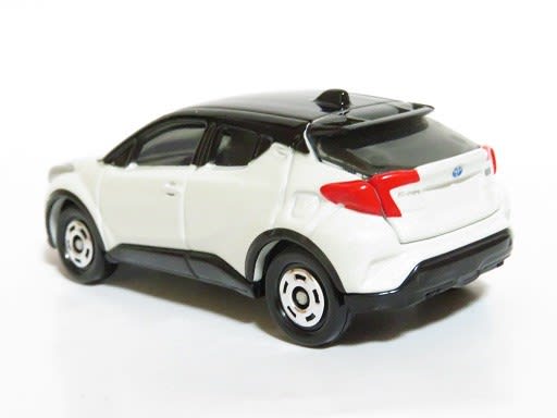 トミカ4月の新車 トヨタC-HR 初回特別カラー - お気楽忍者の