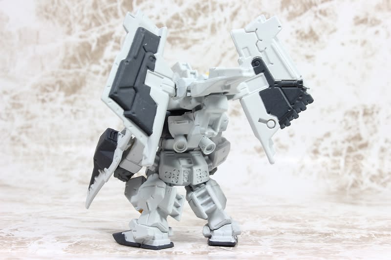 ガンダム TR-1 ヘイズル改 / ガンダム コンバージ 19弾（Cundam