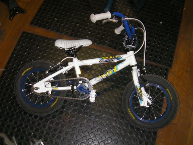 売れ筋新商品 GTマッハワンミニ12インチカスタム - blog KRAiM 自転車本体