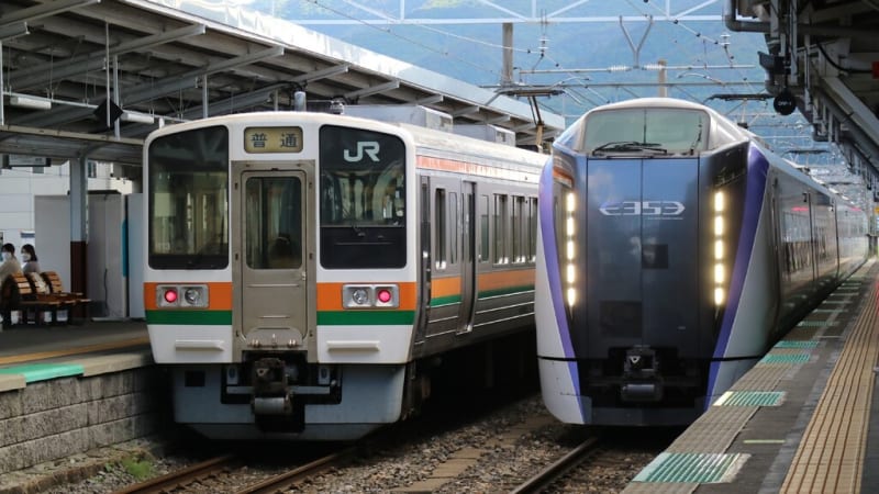 JR西日本 213系0番台(1) | 303-101のブログ