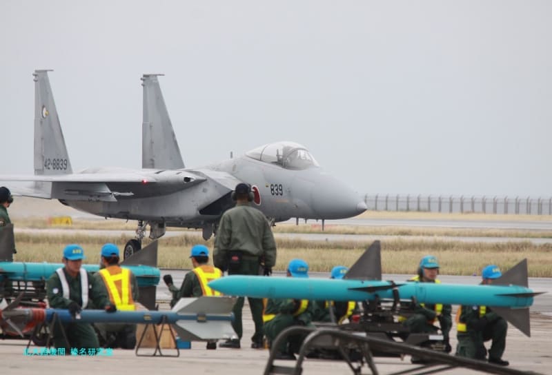 日曜特集】那覇基地航空祭-エアーフェスタ2011【2】F-15J再武装 日曜特集】那覇基地航空祭-エアーフェスタ2011【2】F-15J再武装