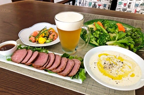 週末は男子ごはん バーニャカウダ ニンニク アンチョビ風味 ルイガノ旅日記