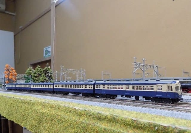 GREENMAXのキットで纏めた７０系横須賀線５両編成を見る。 - ＭＲＦＣ村井レールファンクラブ（1999~）の運転会記録と鉄道模型日記