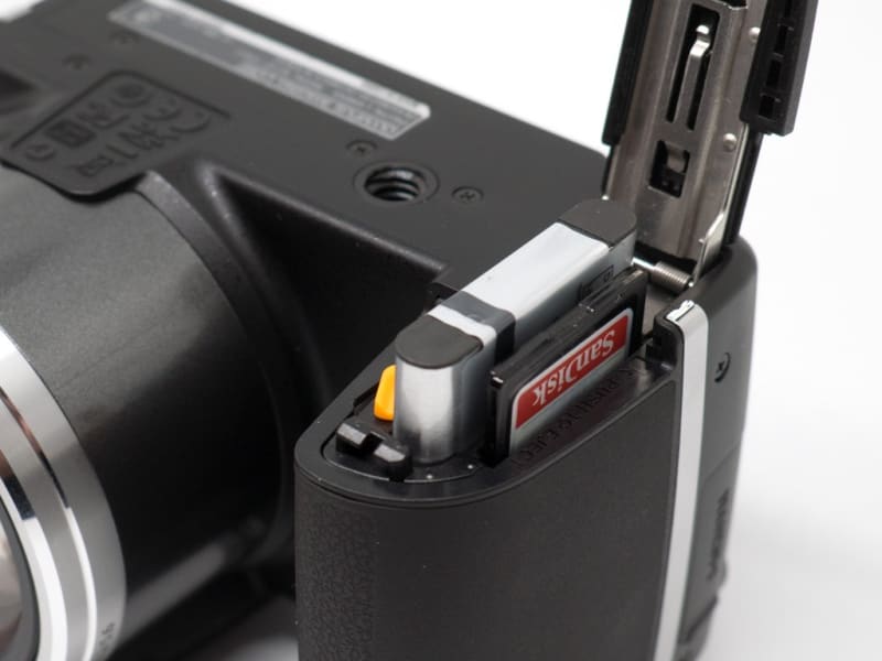 STYLUS SP-720UZはSP-820UZとまた違うネオ一眼でした - カメラを
