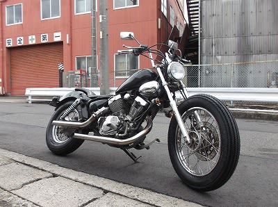 ビラーゴ250 タイヤ交換の巻 - ガレージT＆Fの日常♪