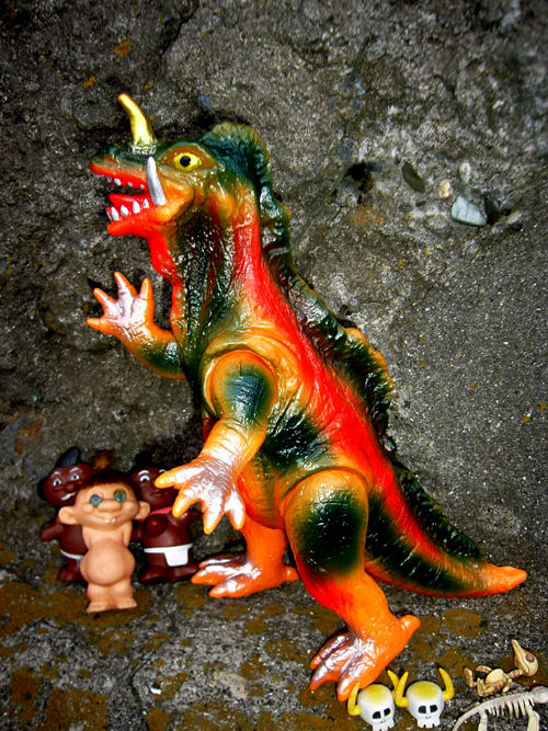 復刻堂×大協ケラトザウルス - KADOMIUMTANK ソフビ 復刻堂×大協ケラトザウルス - KADOMIUMTANK ソフビ