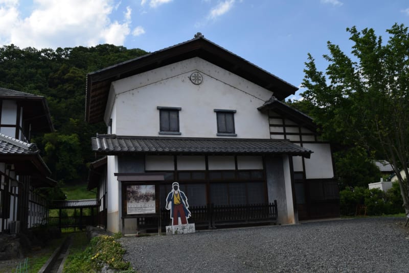 秩父路の旅 武甲山博物館、龍勢会館、秩父事件の井上伝蔵邸
