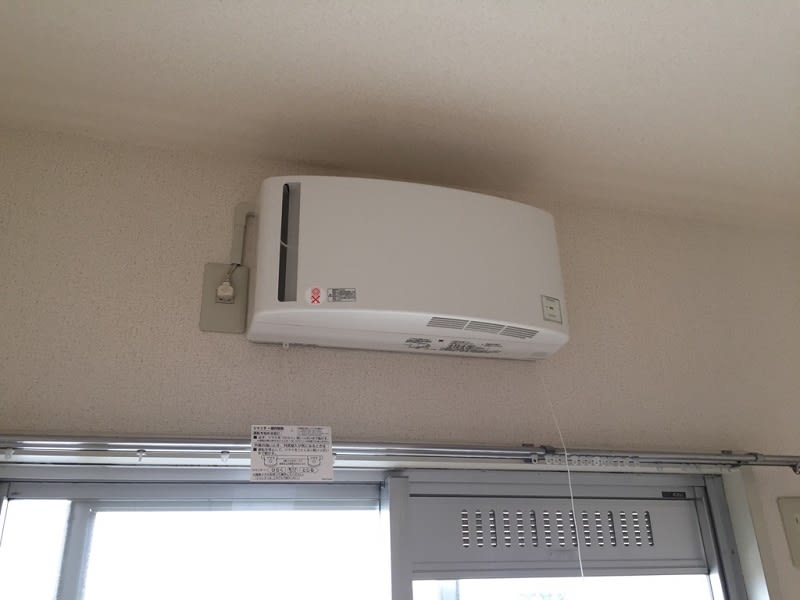 千葉県市川市 北洋室 換気扇 ロスナイ 三菱 ＶＬ－７００Ｐ－Ｃ 交換 １９９０年製 - ワカサ住設  千葉県市川市・船橋市を中心にリフォーム・住宅設備・水漏れ修理・排水つまり・ガス/水まわり修理をしています。