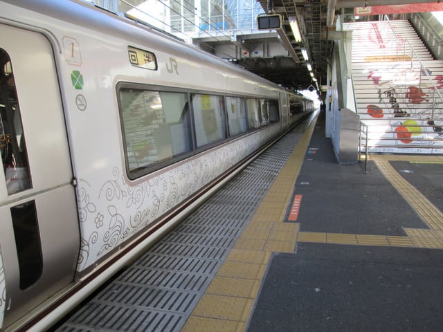 人気が高い 小田原駅で不思議な電車を発見でした - しいたけ コレクション