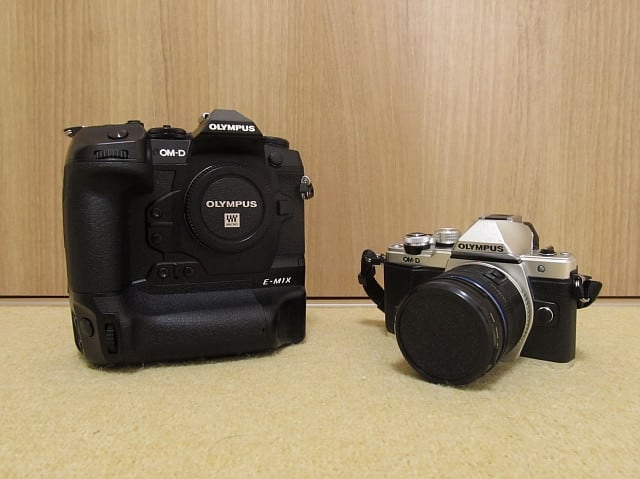ミラーレスデジタル一眼カメラ(OLYMPUS OM-D E-M1X)他 - J ミラーレスデジタル一眼カメラ(OLYMPUS OM-D E-M1X)他 - J