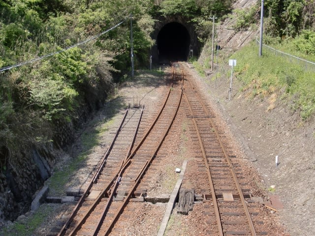 　　山口線仁保駅 ＪＲ西日本・仁保駅 - 流浪オヤジの探検日記