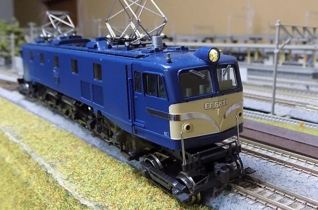 精密加工 KATO 3055-1 EF58小窓 常時点灯テール点灯運転席点灯品