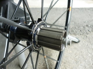 カセットスプロケットの取付け MAVIC ホイール - Kinoの自転車日記 カセットスプロケットの取付け MAVIC ホイール - Kinoの自転車日記