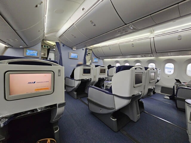 ANA 長崎→羽田 666便 ボーイング787-8（78M）機材のプレミアム