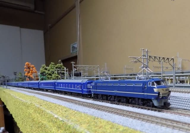 KATOの10-1233/1234 14系 寝台特急「さくら」JR仕様