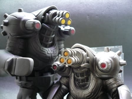 インペライザー - 怪しい隣人 ～ウルトラ怪獣ソフビ～