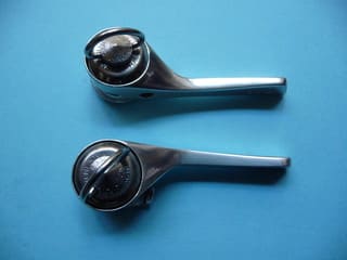 Campagnolo Cレコード Wレバー その1 - 自転車にまつわる四方山 Campagnolo Cレコード Wレバー その1 - 自転車にまつわる四方山
