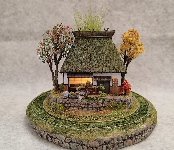 かやぶきの家　ミニチュア日本庭園　ジオラマ　茅葺